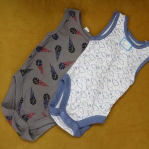 2piece grey and white romper set 0-3months